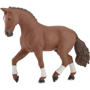 Alezan Hanovrian Horse