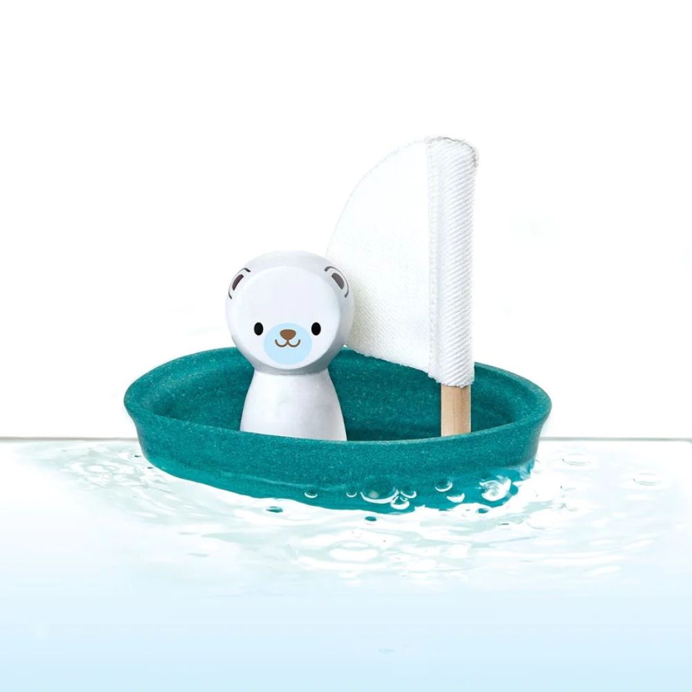 Sailing Boat – Polar Bear