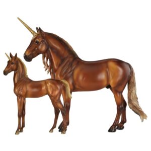 Cyrus & Solana Unicorn & Foal