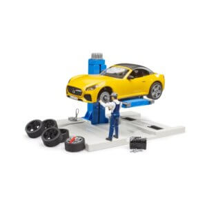 Car Service with Bruder Roadster