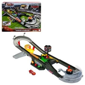 Cars Piston Cup Speedway