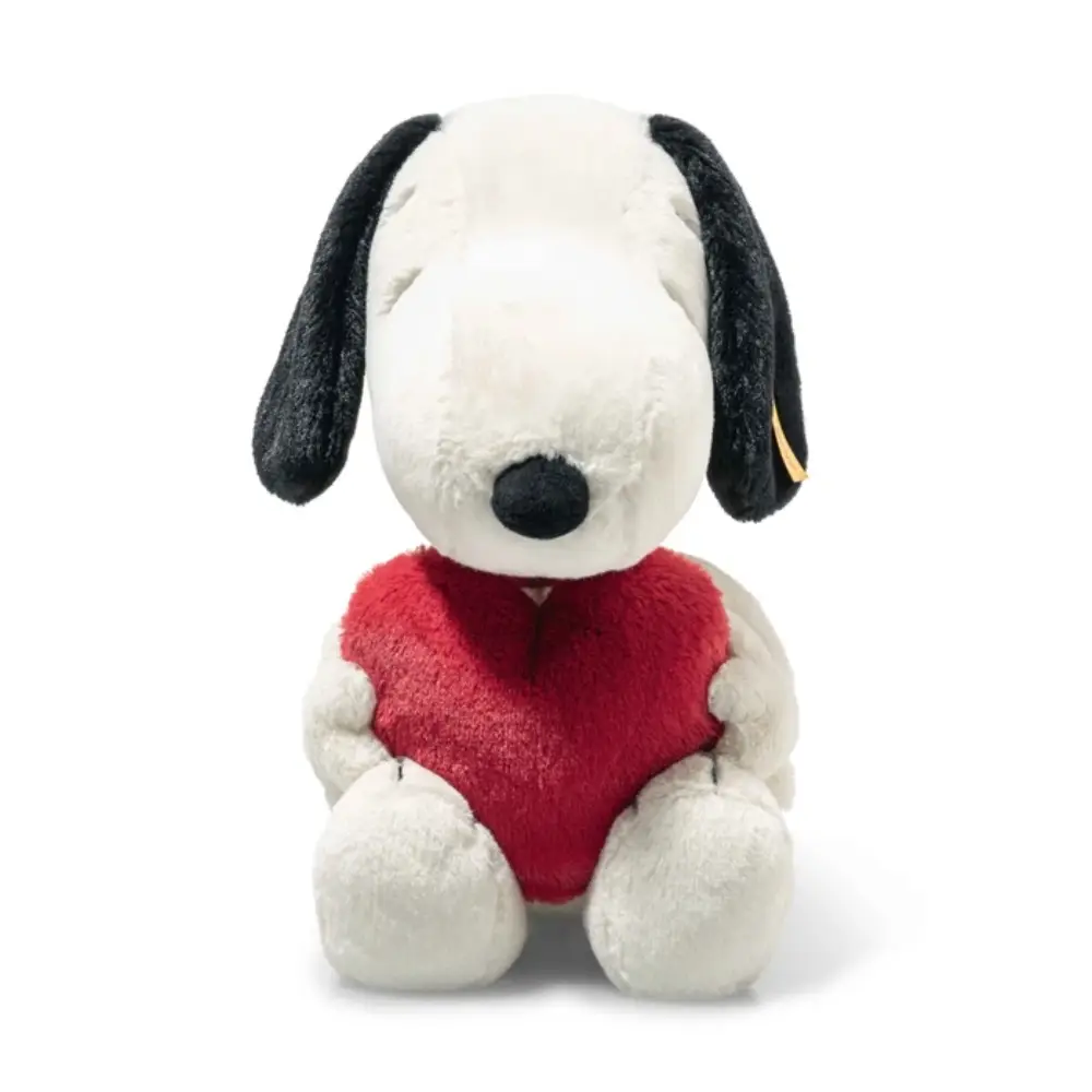 Snoopy with Red Heart